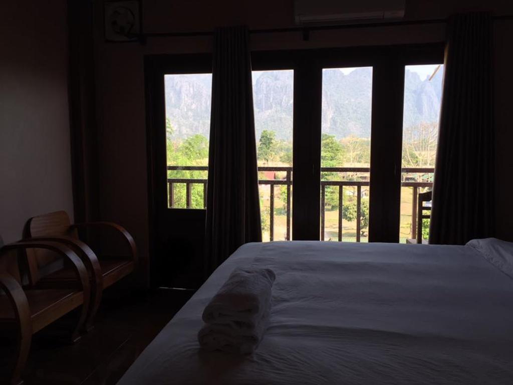 Happy River View Hotel วังเวียง ภายนอก รูปภาพ