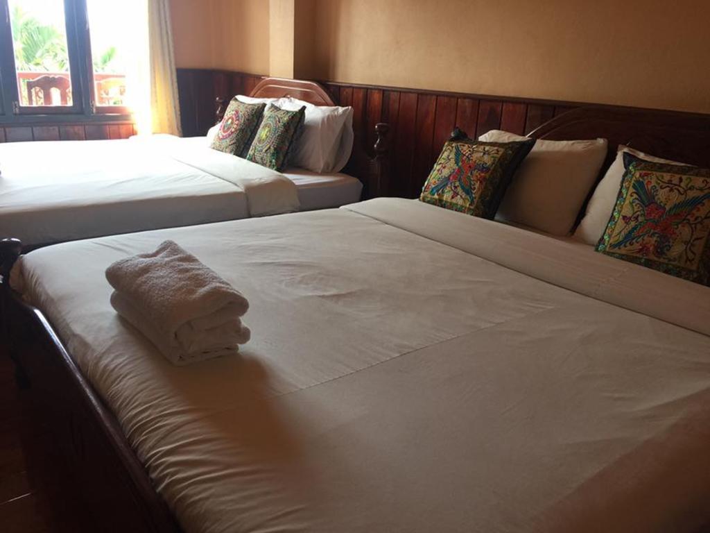 Happy River View Hotel วังเวียง ภายนอก รูปภาพ