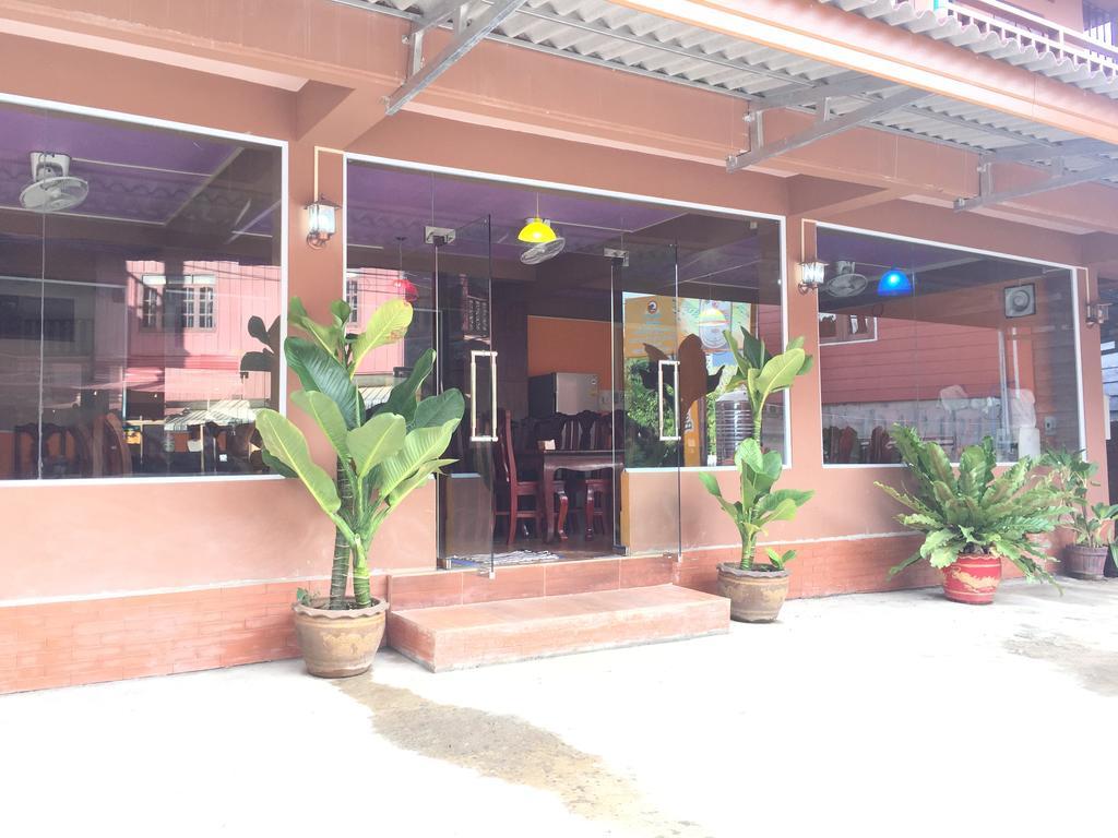 Happy River View Hotel วังเวียง ภายนอก รูปภาพ